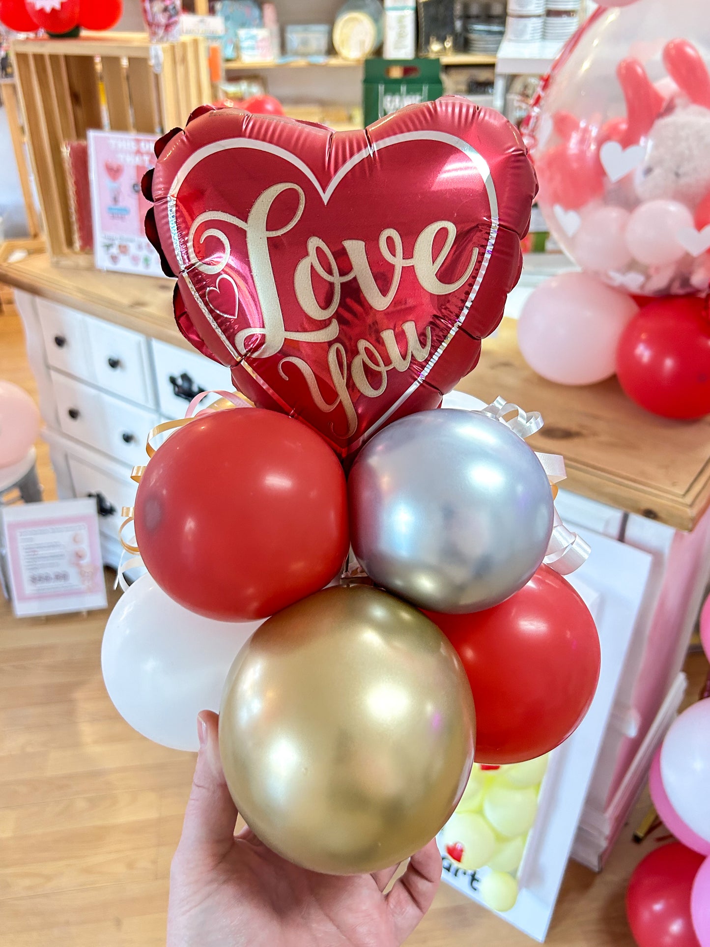 Centerpiece - Foil Topper