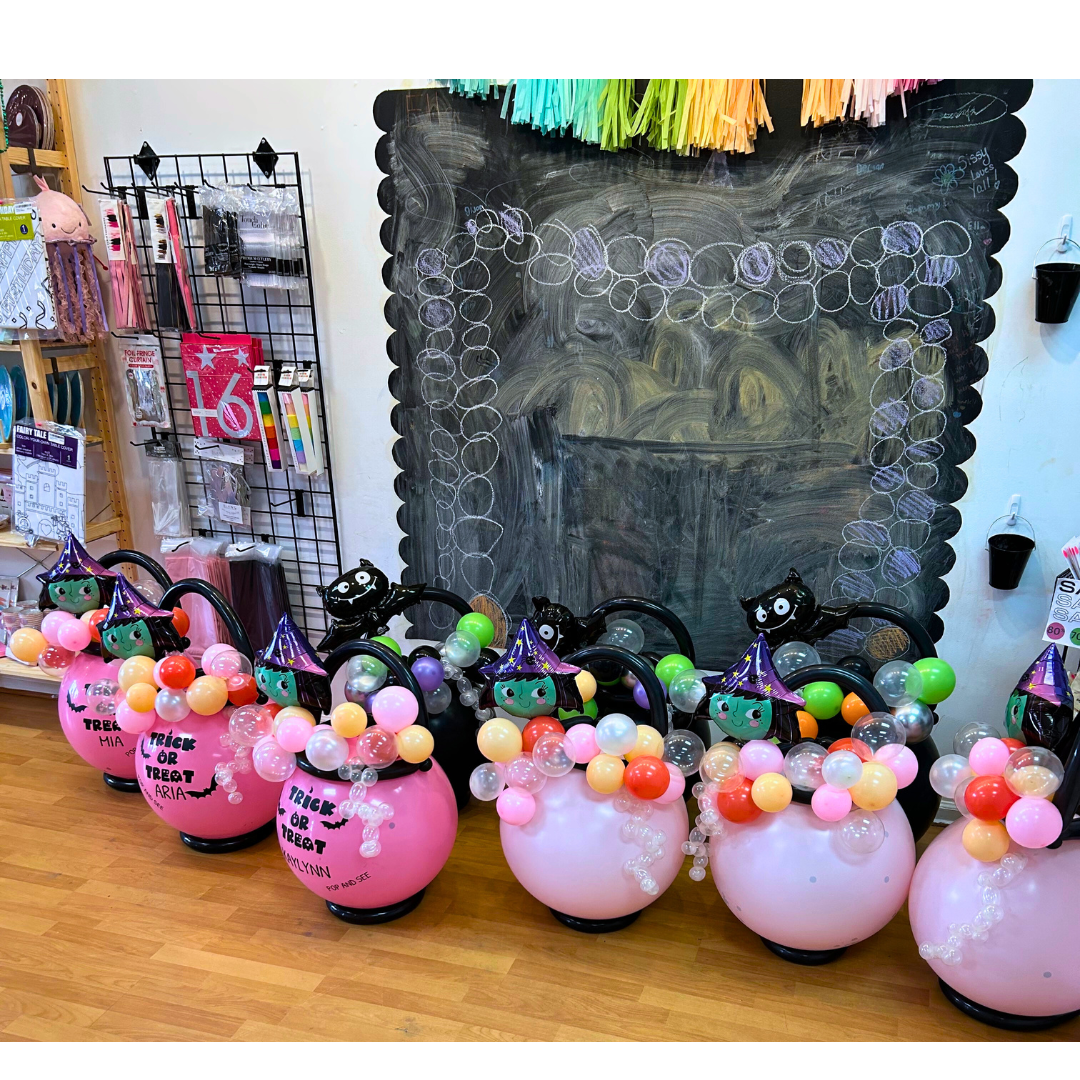 Trick or Treat (Pop to See) Balloon