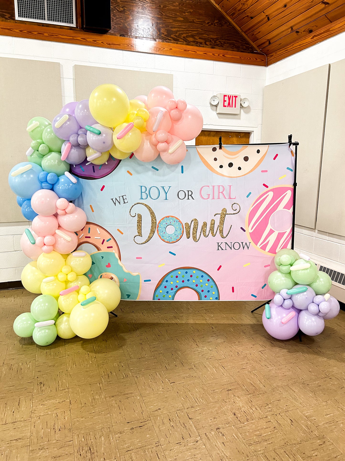 Rental - Adjustable Backdrop Stand