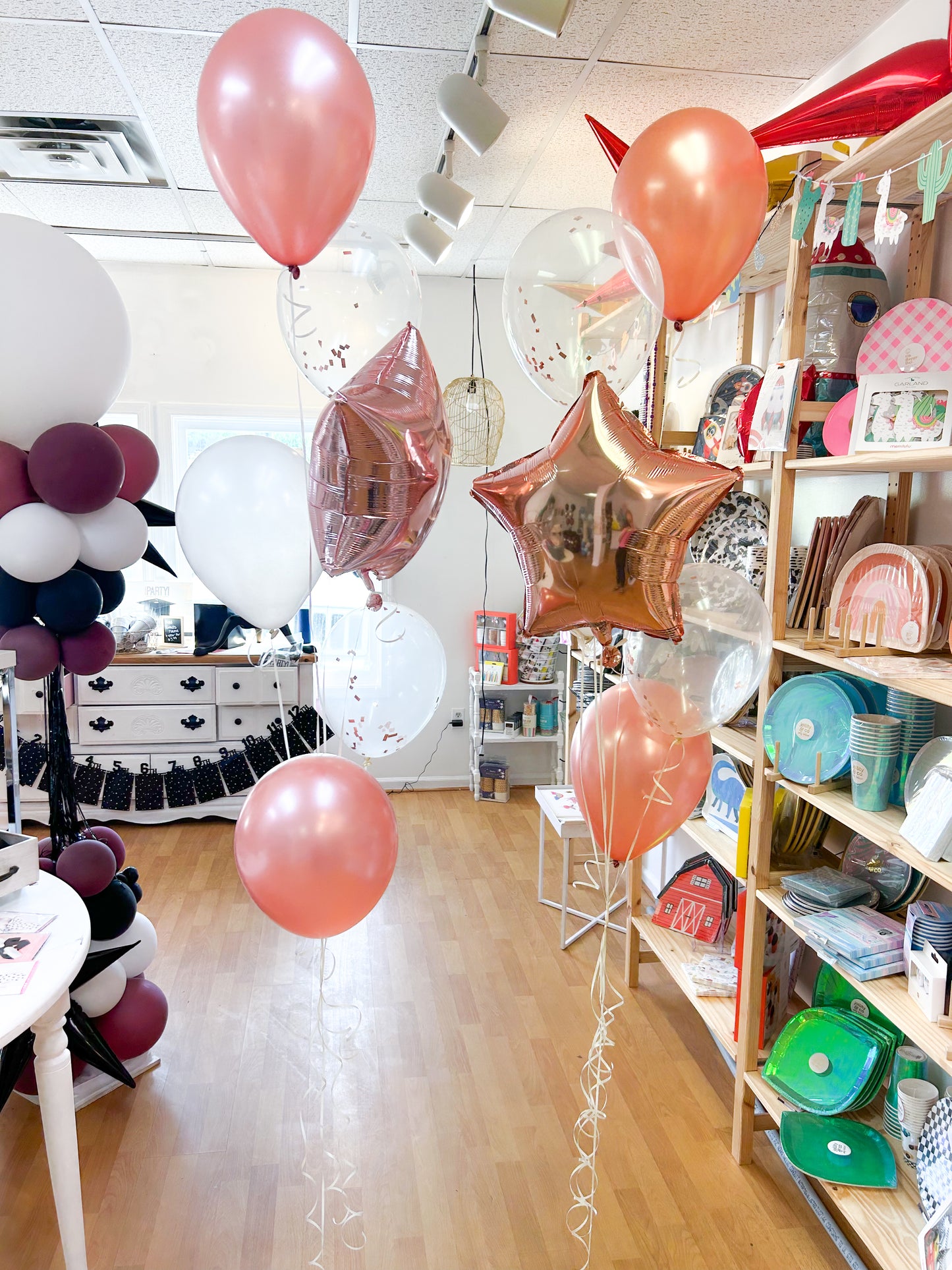 5 Balloons Helium Bouquet
