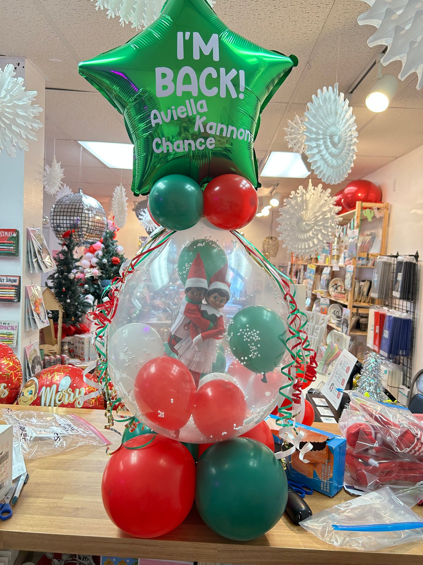 Santa's Helper Arrival Balloon - Snow Globe